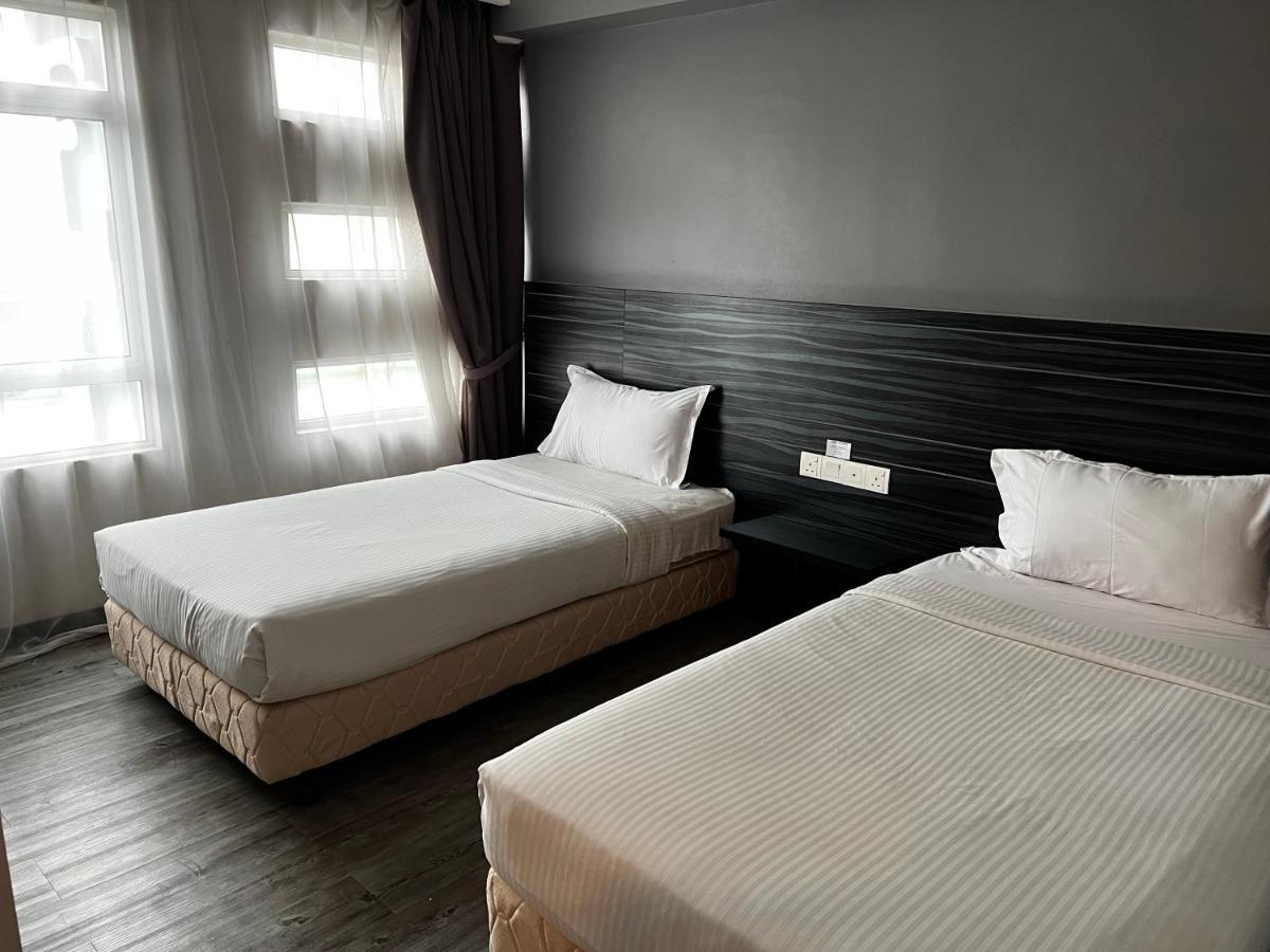 Signature Hotel Kuantan Buitenkant foto