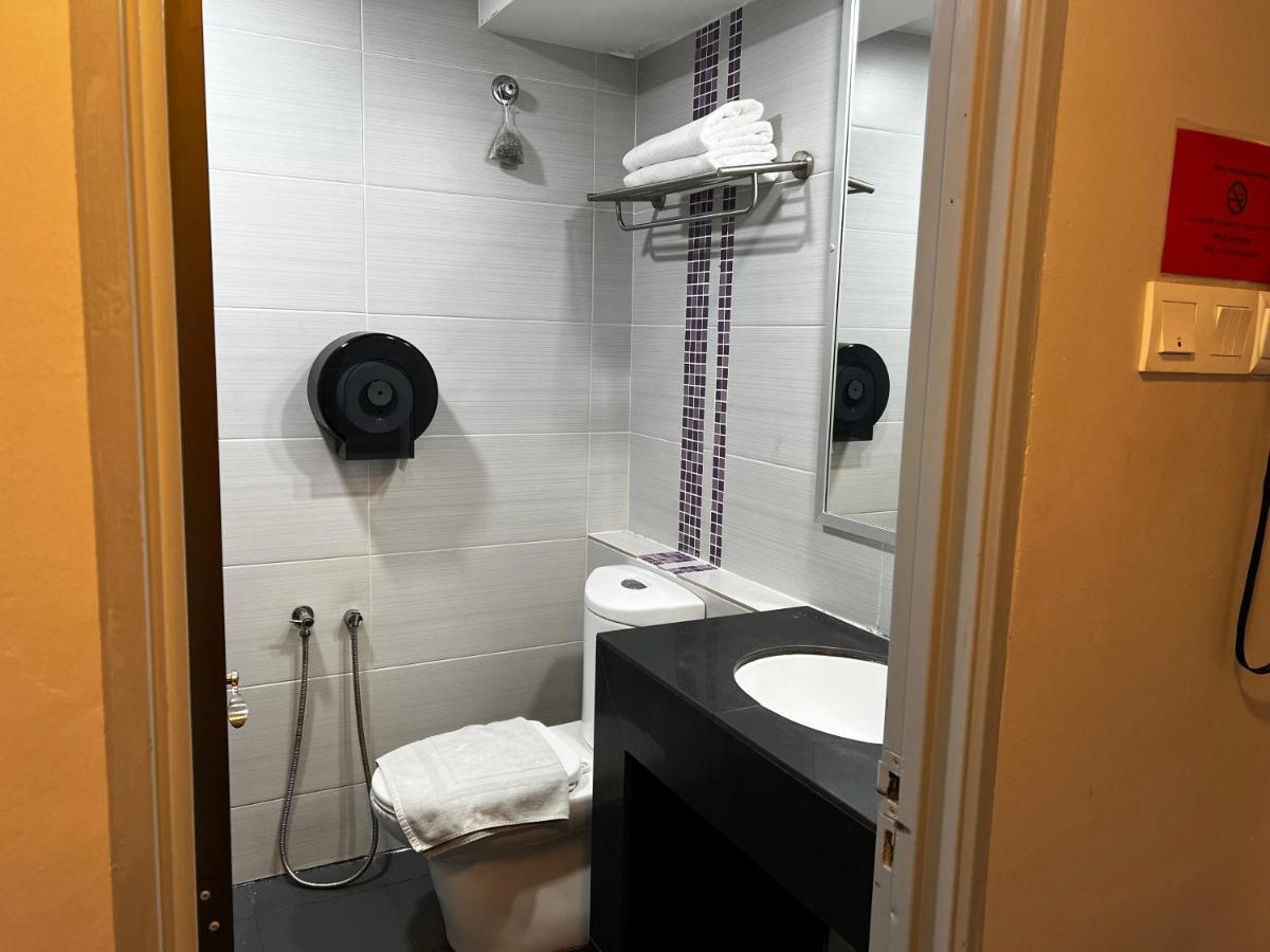 Signature Hotel Kuantan Buitenkant foto