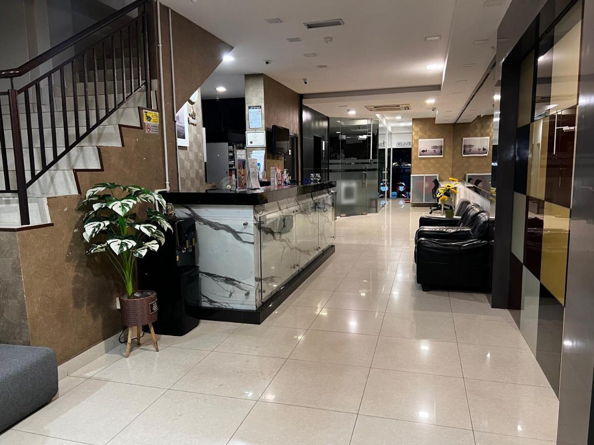 Signature Hotel Kuantan Buitenkant foto