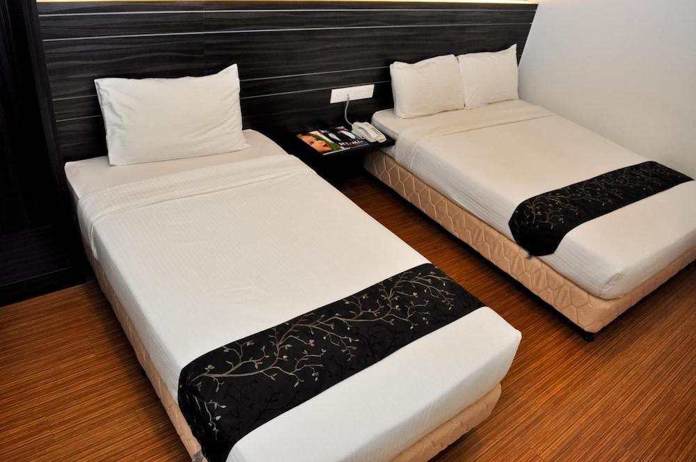Signature Hotel Kuantan Buitenkant foto